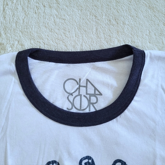 Chaser "LIVE LOVE"❤️ Graphic Tee👕 - NWT - Picture 4 of 12